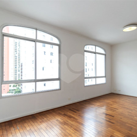Apartamento à venda com 3 quartos, sendo 1 suíte, em Vila Sofia, São Paulo, SP