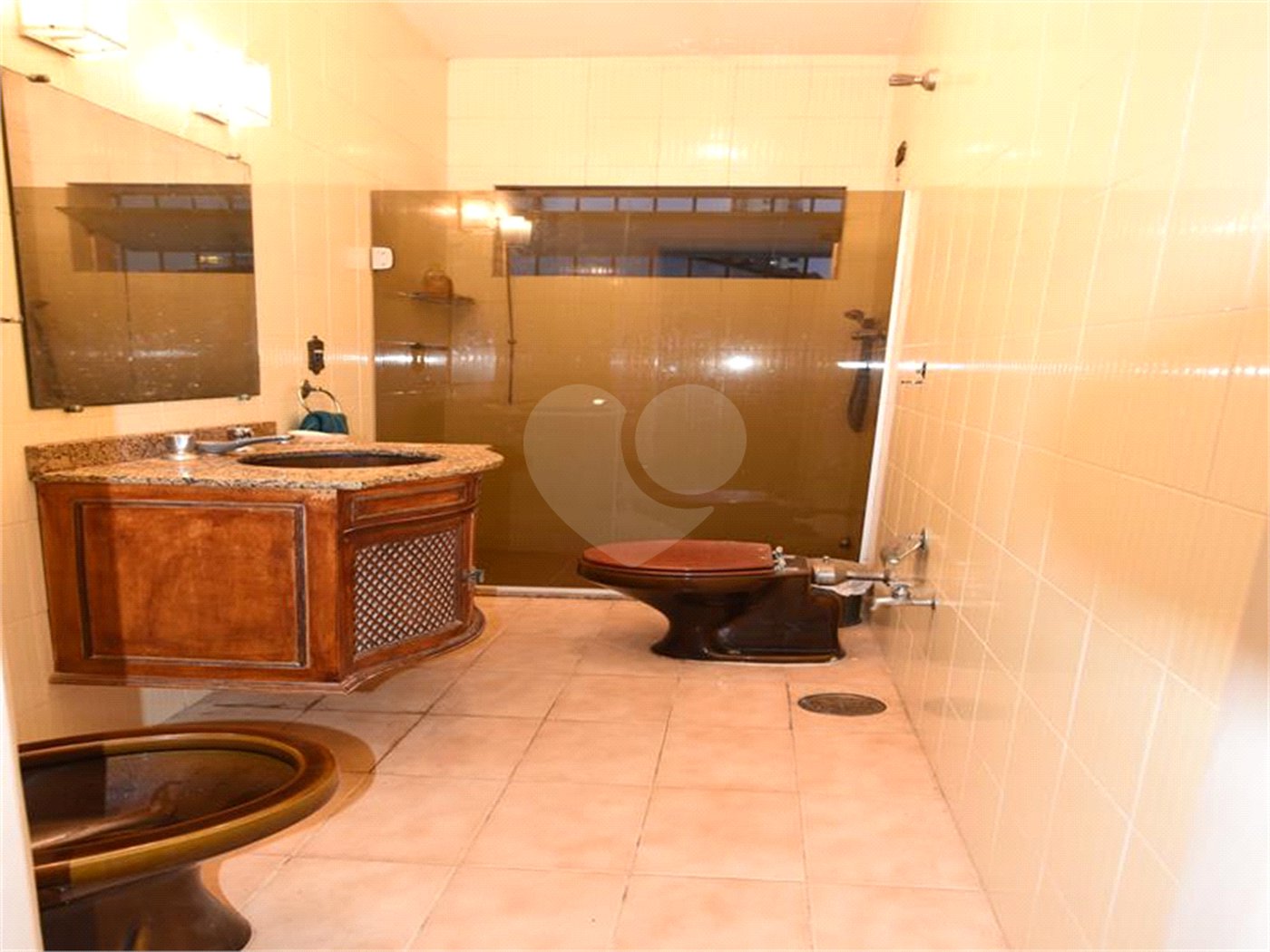 Sobrado à venda com 3 quartos, sendo 1 suíte, em Vila Clementino, São Paulo, SP