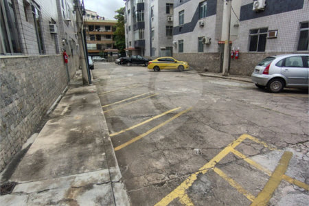 Apartamento à venda com 2 quartos em Grajaú, Rio de Janeiro, RJ