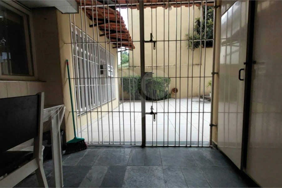 Casa à venda com 4 quartos, sendo 2 suítes,  em Vila Mascote, São Paulo, SP