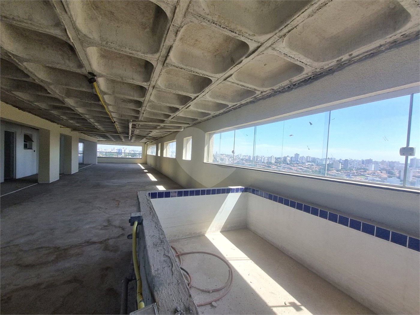 Cobertura à venda com 4 quartos, sendo 3 suítes, em Jardim Judith, Sorocaba, SP