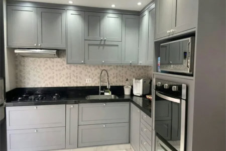 Casa à venda com 3 quartos, sendo 1 suíte,  no condomínio Villas de São Francisco I, São Paulo - SP