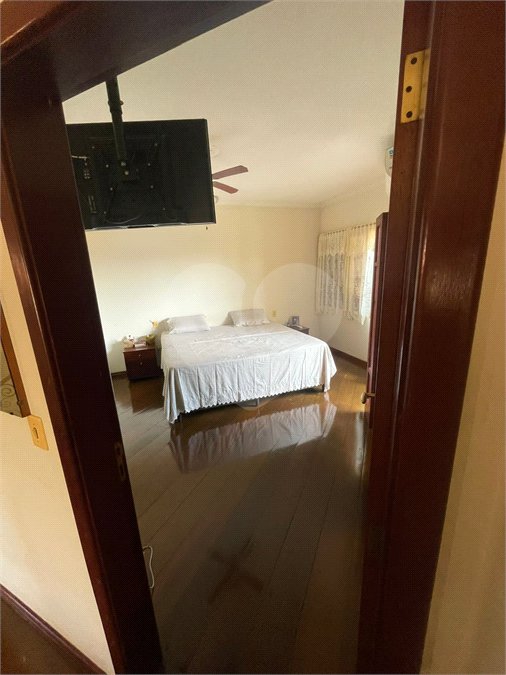 Sobrado à venda com 3 quartos, sendo 1 suíte, em Jardim Regina, Indaiatuba, SP