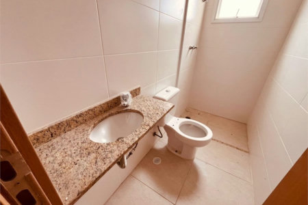 Apartamento com Varanda Gourmet em Condomínio Clube na Enseada – 2 Dormitórios