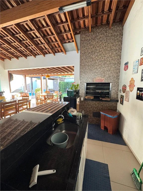 Casa à venda com 3 suítes no Centro, Balsas, MA