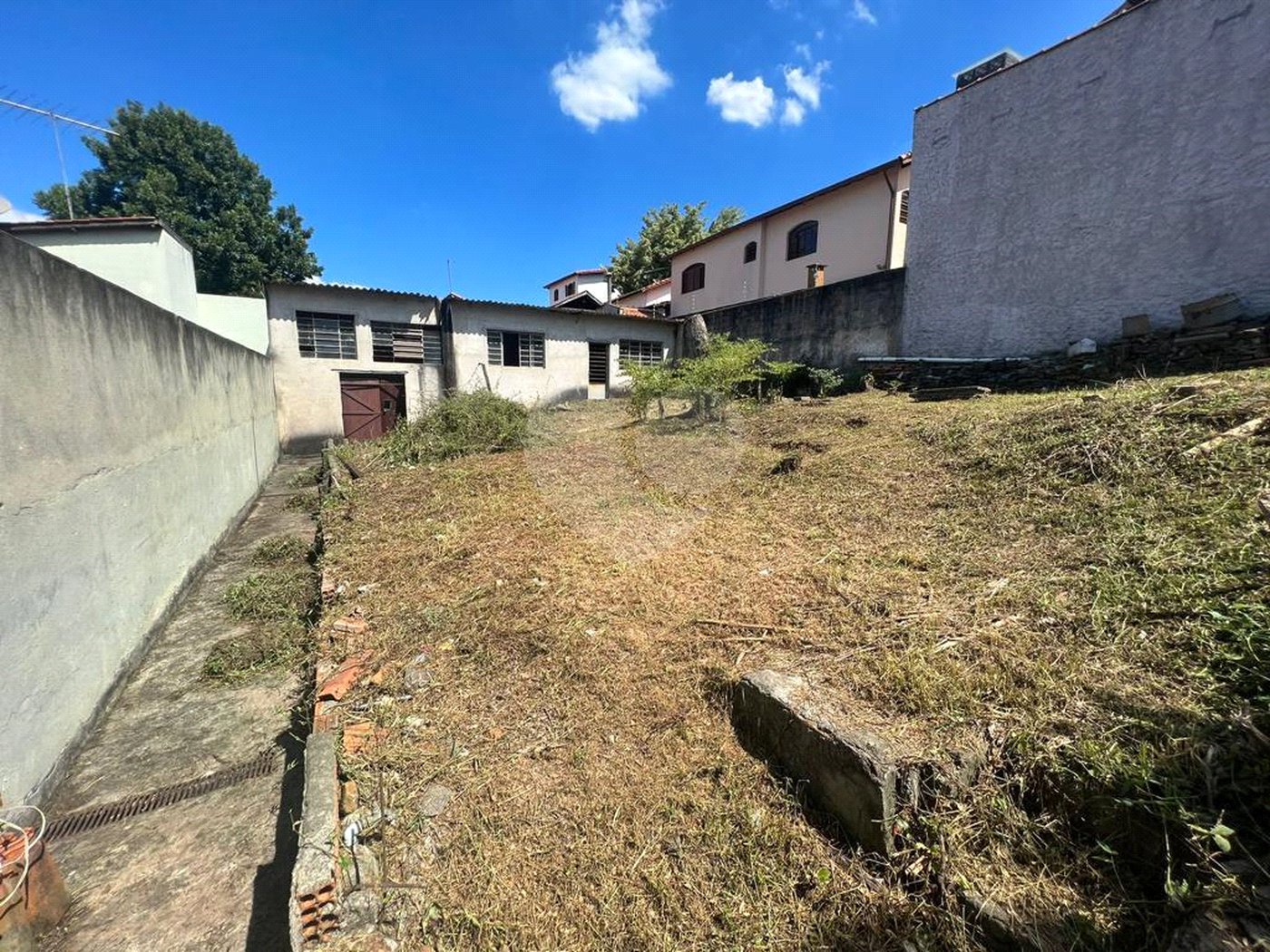 Terreno à venda em Horto, São Paulo, SP