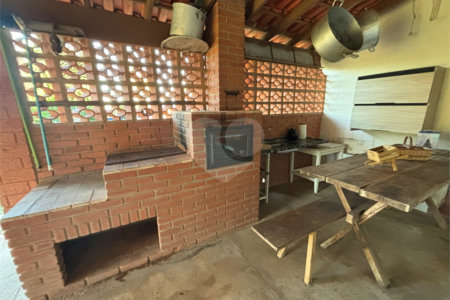 Sítio à venda com 3 quartos, sendo 1 suíte,  em Canta Galo, Itapetininga, SP