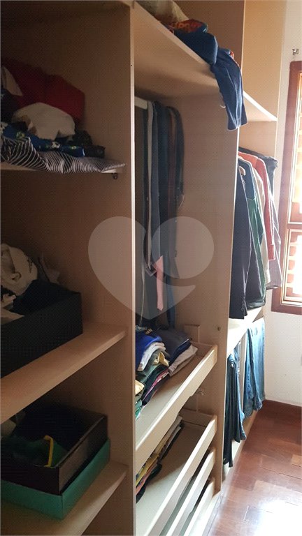 Casa à venda com 3 suítes em Santana, São Paulo, SP