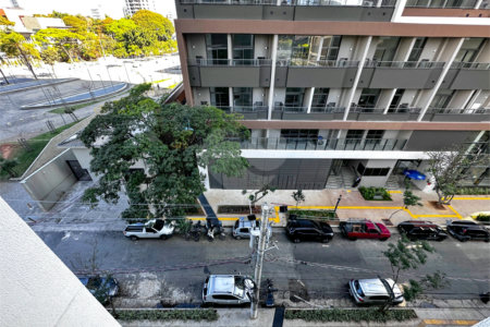 Apartamento à venda com 1 quarto em Jardim das Acácias, São Paulo, SP