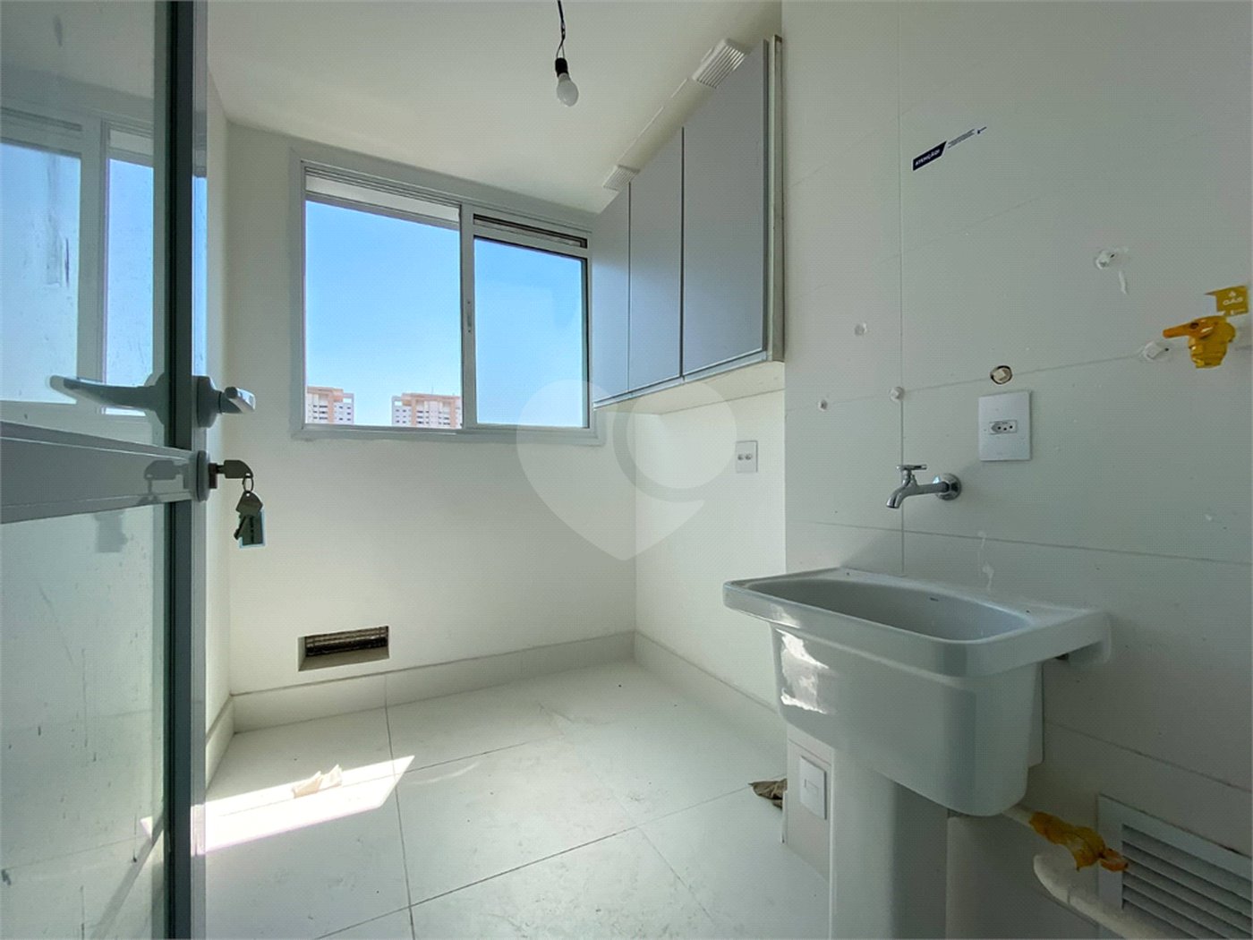Apartamento à venda com 4 suítes em Parque São Jorge, São Paulo, SP