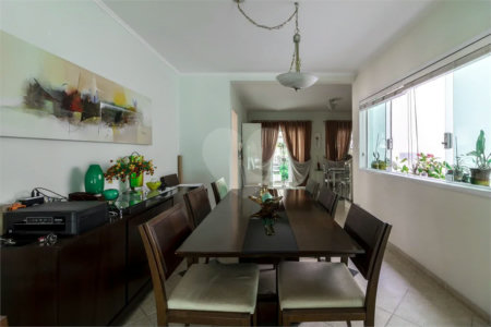 Sobrado à venda com 4 quartos, sendo 2 suítes, em Jardim Franca, São Paulo, SP