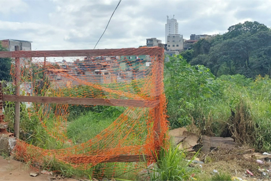 Terreno à venda em Guaianazes, São Paulo, SP