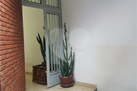 Sobrado à venda com 2 quartos, sendo 1 suíte, em Chácara Jafet, Mogi das Cruzes, SP
