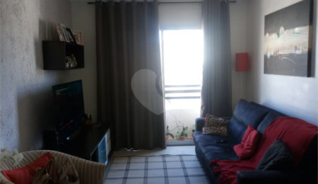 Apartamento à venda com 2 quartos, sendo 1 suíte,  em Santa Teresinha, São Paulo, SP