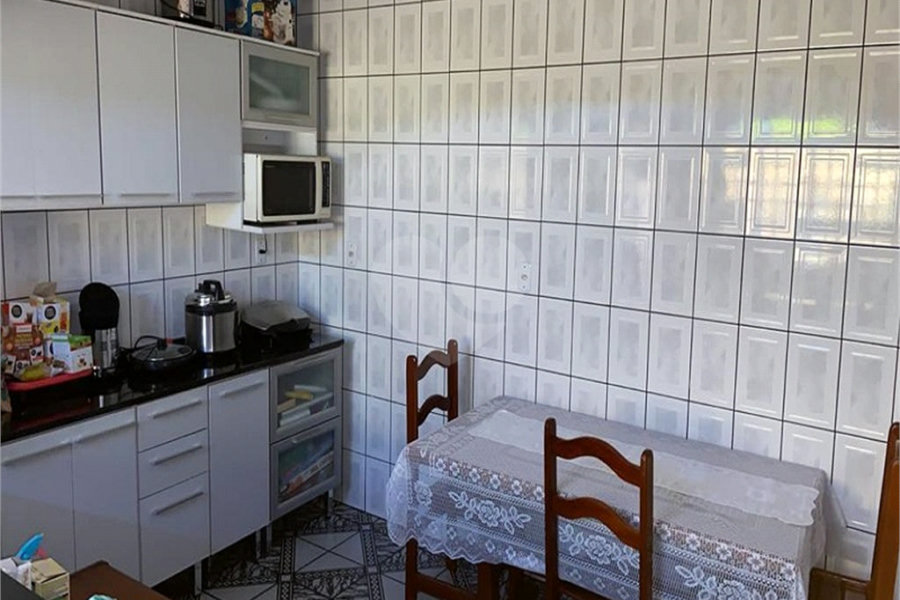 Sobrado à venda com 4 quartos, sendo 1 suíte, em São Miguel Paulista, São Paulo, SP