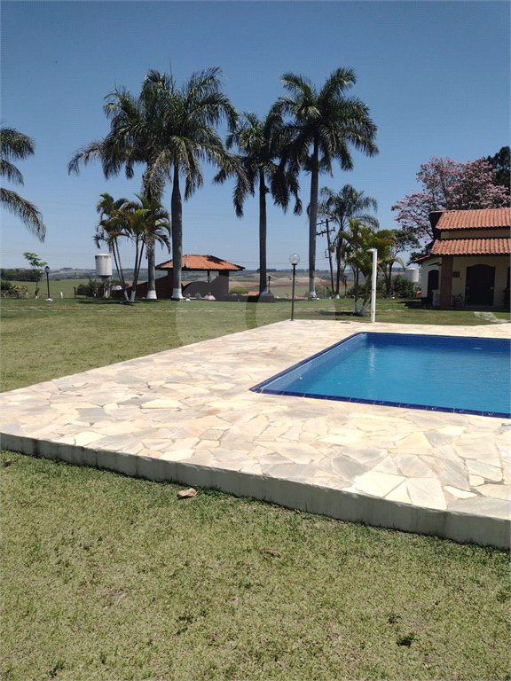 Sítio à venda com 4 quartos no Centro, Araçoiaba da Serra, SP