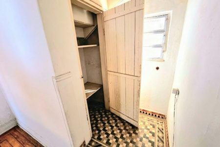 Casa com 3 dormitórios à venda, 119 m² por R$ 689.000,00 - Pompéia - Santos/SP