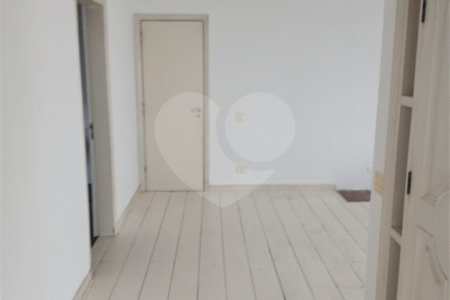 Apartamento à venda com 3 suítes em Santana, São Paulo, SP
