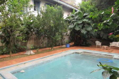 Casa Térrea à venda com 5 quartos, sendo 1 suíte, em Morumbi, São Paulo, SP
