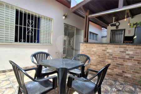 Casa à venda com 2 quartos, sendo 1 suíte, em Vila Assis, Sorocaba, SP