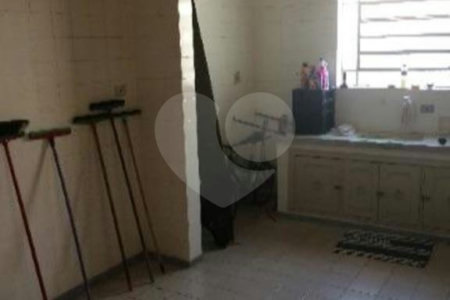 Sobrado à venda com 4 quartos, sendo 3 suítes, em Santana, São Paulo, SP