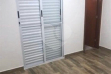 Casa à venda com 2 suítes no condomínio Residence Adelina, São Paulo - SP