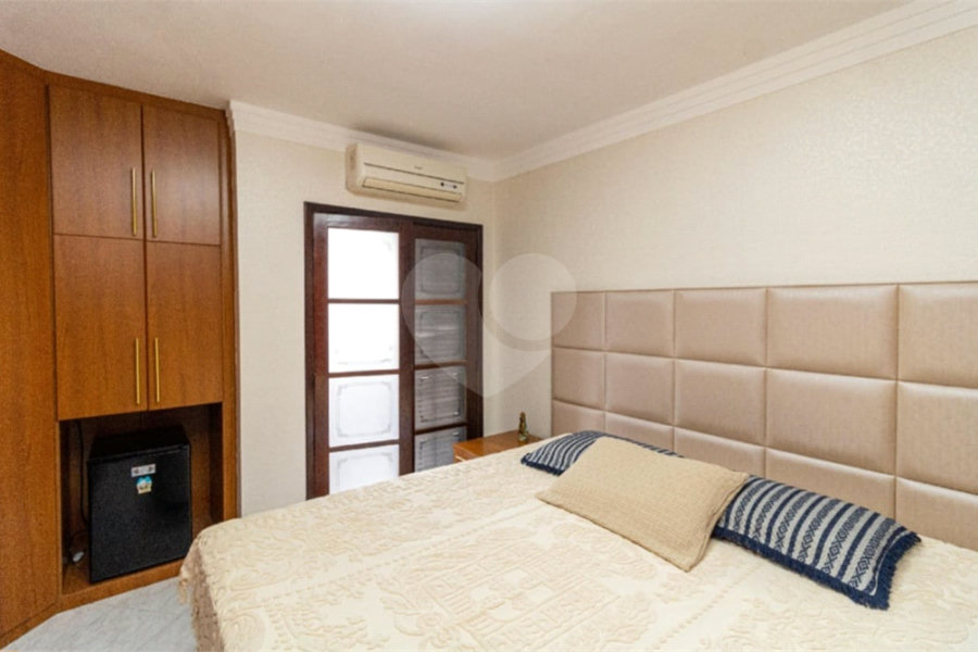 Casa à venda com 2 quartos, sendo 1 suíte, no condomínio Colina de Goiás, São Paulo - SP