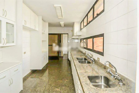 Cobertura à venda com 4 suítes em Vila Suzana, São Paulo, SP