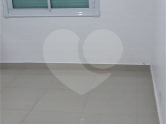 Casa à venda com 3 quartos, sendo 1 suíte,  em Vila Guilherme, São Paulo, SP
