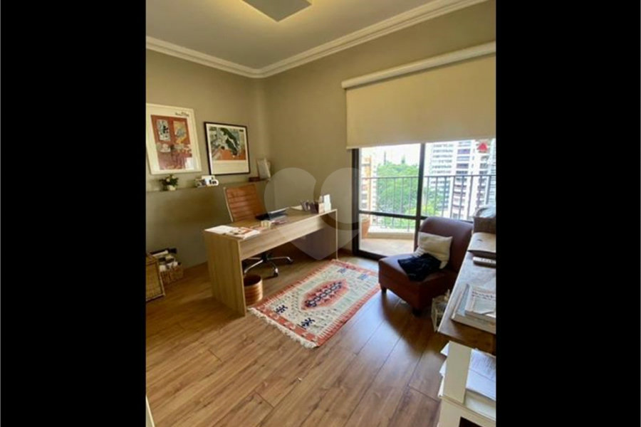 Apartamento à venda com 4 quartos, sendo 3 suítes, em Morumbi, São Paulo, SP