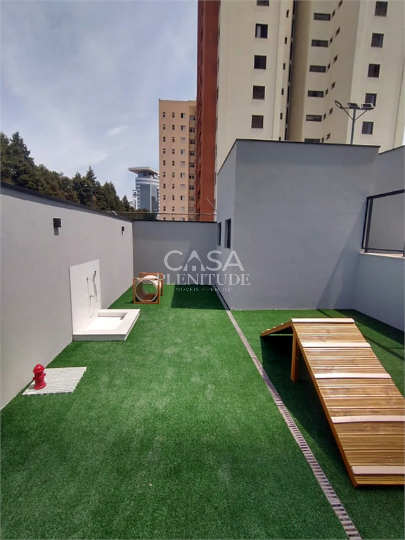 Apartamento à venda ou para alugar com 3 suítes em Parque Campolim, Sorocaba, SP
