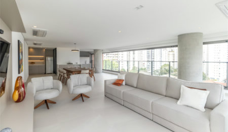 Apartamento à venda com 3 suítes em Campo Belo, São Paulo, SP