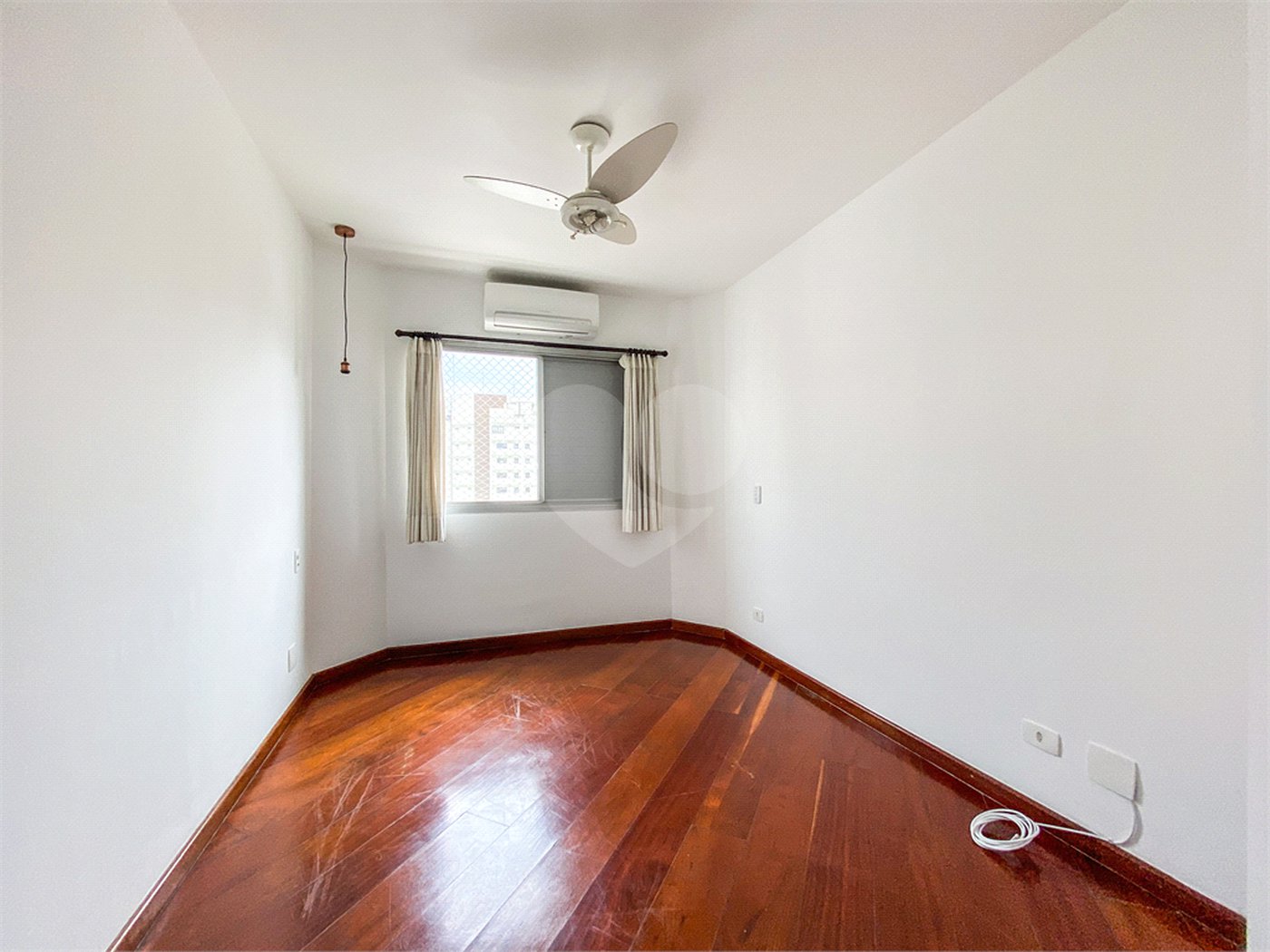 Apartamento à venda com 2 suítes em Indianópolis, São Paulo, SP