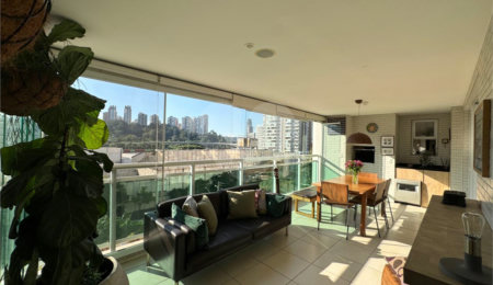 Apartamento à venda com 3 quartos, sendo 1 suíte,  em Jardim Caravelas, São Paulo, SP