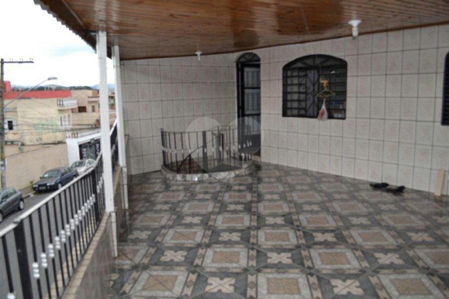 Sobrado à venda com 4 quartos em Jaçanã, São Paulo, SP
