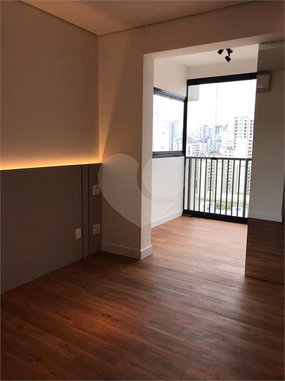 Apartamento à venda com 3 quartos, sendo 1 suíte, em Barra Funda, São Paulo, SP