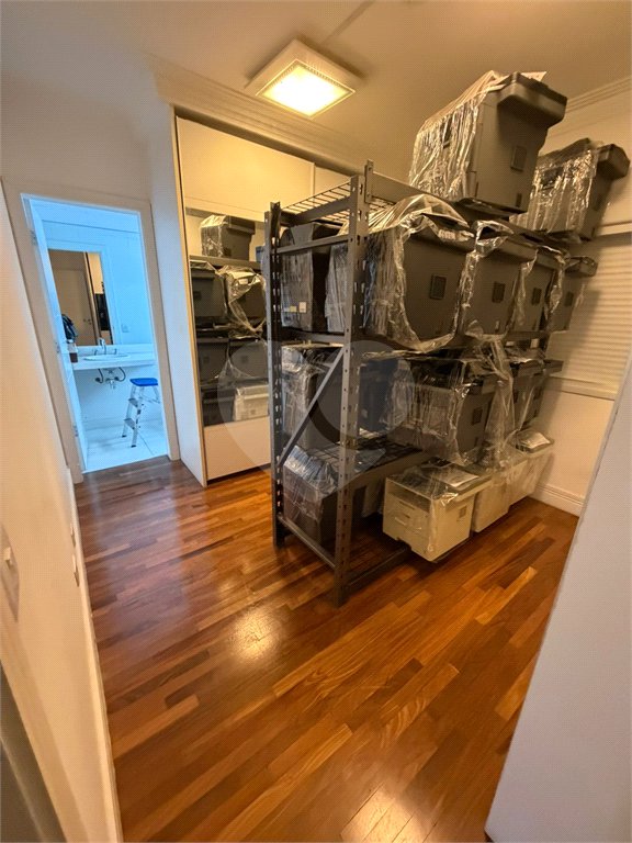 Casa à venda com 3 suítes em Vila Augusta, Guarulhos, SP