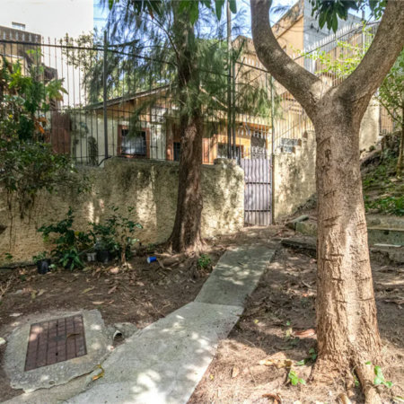 Casa Térrea à venda com 9 quartos, sendo 3 suítes,  em Vila Romana, São Paulo, SP