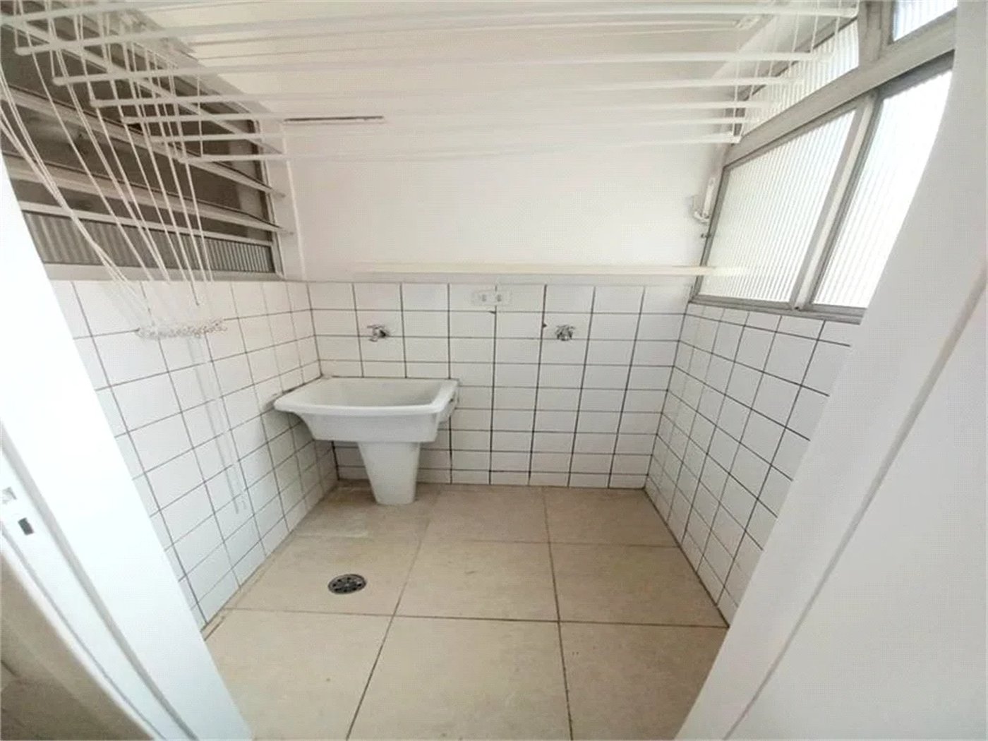 Apartamento à venda ou para alugar com 1 quarto em Pinheiros, São Paulo, SP