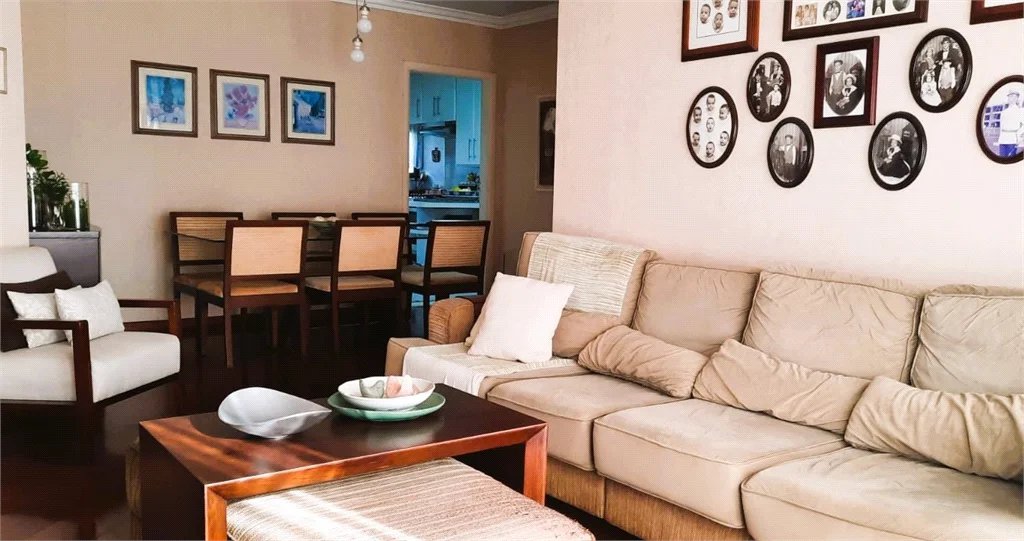 Apartamento à venda com 3 quartos, sendo 1 suíte, em Vila Andrade, São Paulo, SP