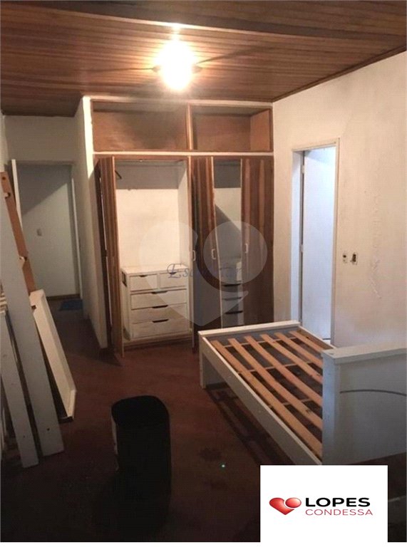 Casa Térrea à venda com 3 quartos, sendo 2 suítes, em Roseira, Mairiporã, SP