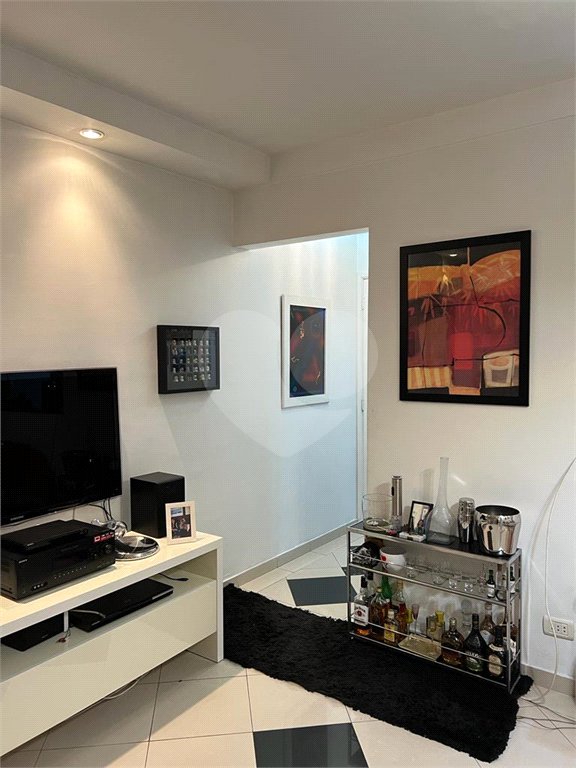 Apartamento à venda com 3 quartos, sendo 1 suíte, em Jardim Caboré, São Paulo, SP