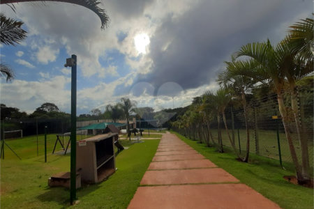 Casa à venda com 3 quartos, sendo 1 suíte, no condomínio Golden Park Residence II, Sorocaba - SP