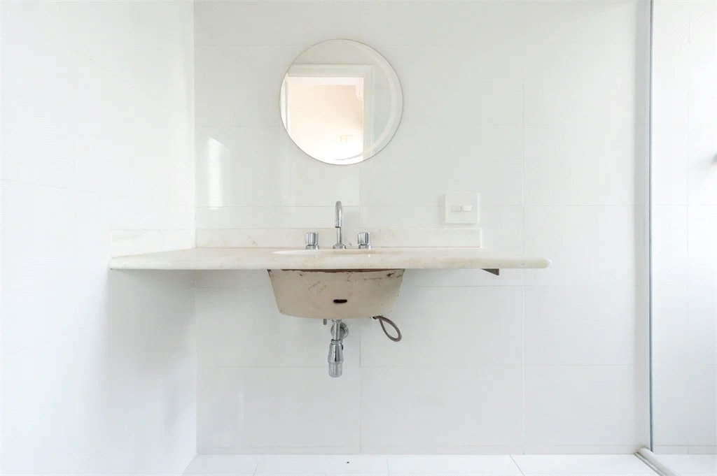 Duplex à venda com 6 quartos, sendo 4 suítes, em Alto de Pinheiros, São Paulo, SP