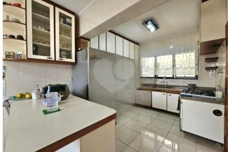 Apartamento à venda com 3 quartos, sendo 1 suíte, em Santa Teresinha, São Paulo, SP