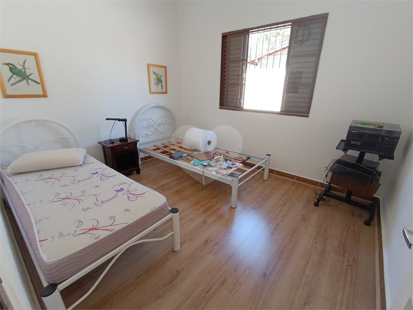 Casa para alugar com 3 quartos, sendo 1 suíte,  em Esplanada Mendes Moraes, São Roque, SP