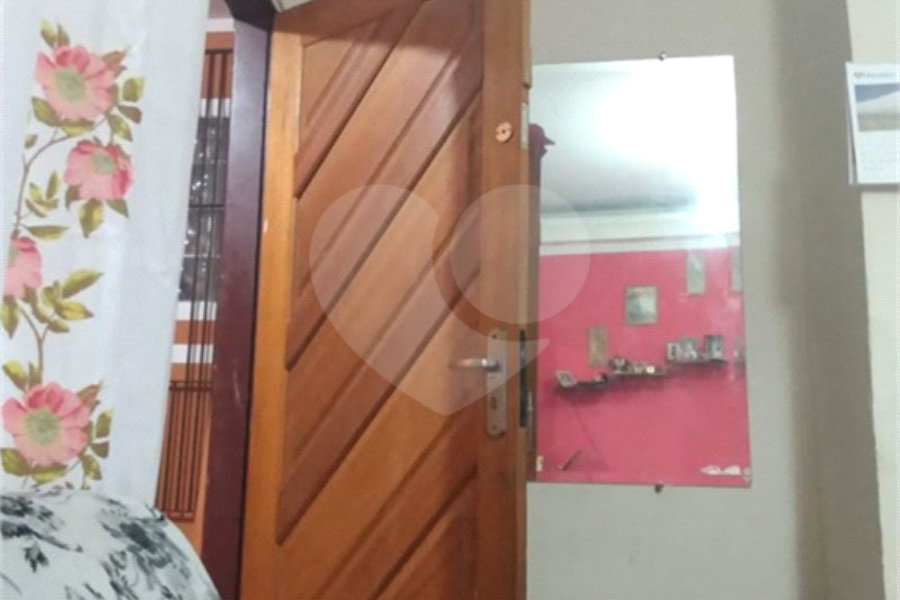 Casa à venda com 1 suíte em Parque Edu Chaves, São Paulo, SP