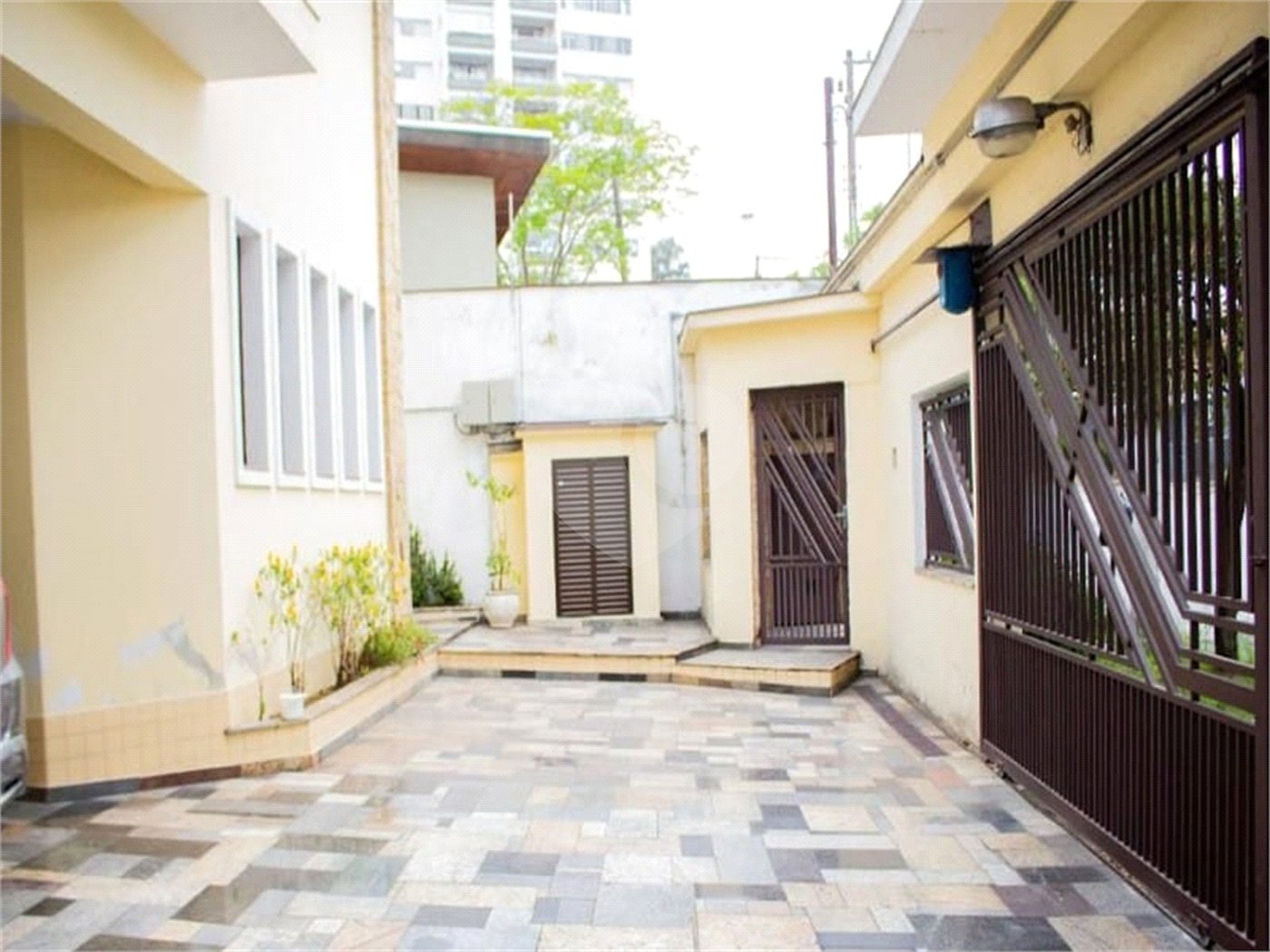 Sobrado à venda com 4 suítes em Barro Branco (zona Norte), São Paulo, SP