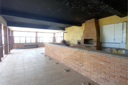 Casa à venda com 14 quartos, sendo 10 suítes, no condomínio Rua do Observatorio 2270, Vinhedo - SP