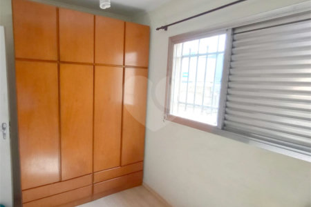Sobrado à venda com 6 quartos, sendo 1 suíte,  em Vila Independência, São Paulo, SP